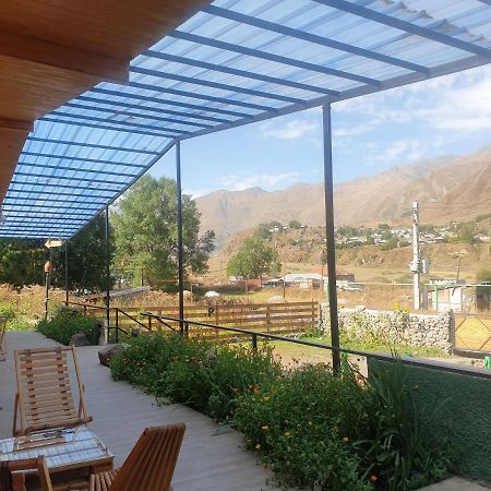 Hotel Tornisa Kazbegi Eksteriør billede