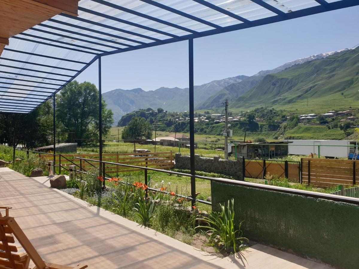 Hotel Tornisa Kazbegi Eksteriør billede